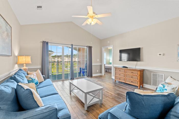 End Unit Myrtlewood Resort Near Beach & Golf, Spacious stays