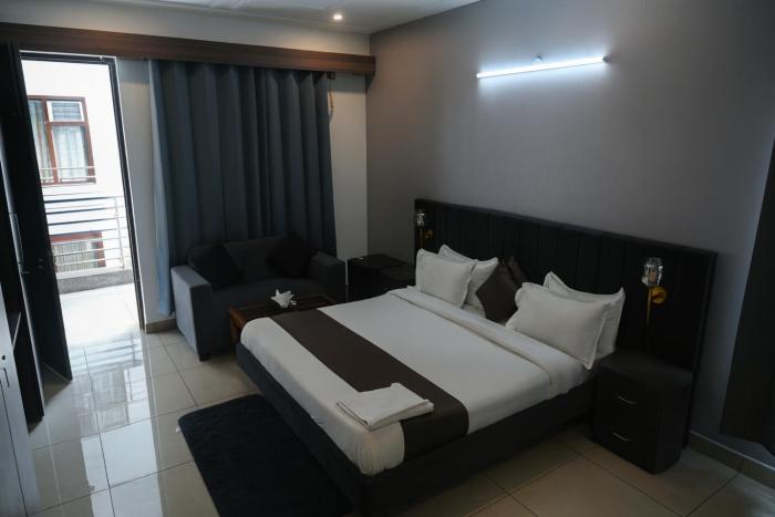 Raj Residency Hotel