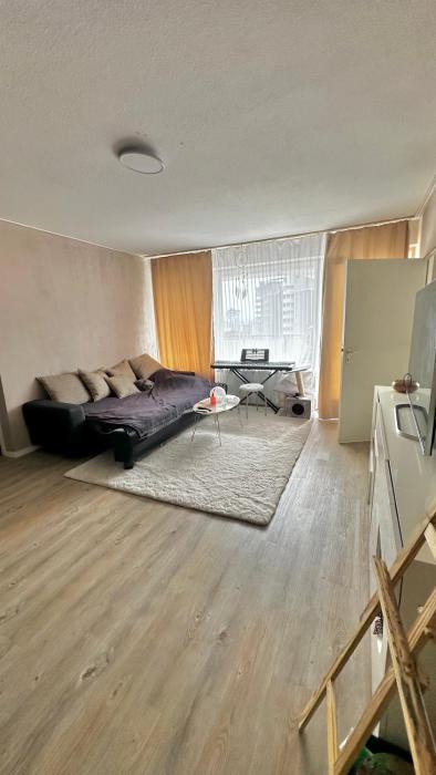 2,5 Zimmer Wohnung in der Nähe Flughafen Schönefeld