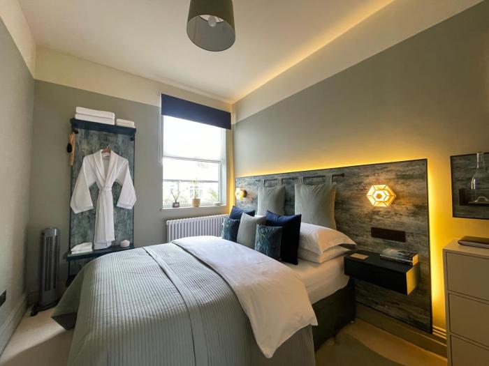 Cosy Room In homestay