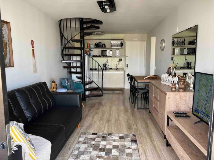 Duplex Jardins com duas vagas de garagem