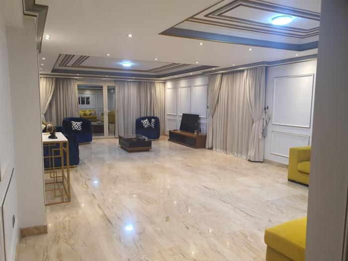 Heliopolies Luxury Rooms