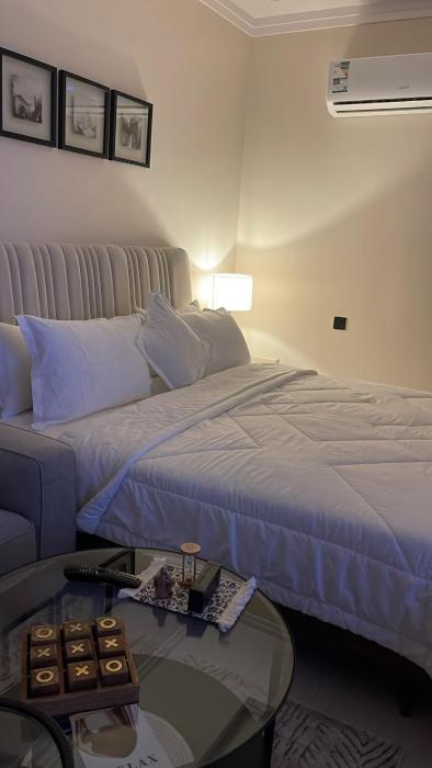 استديو فندقي بمدخل خاص في الملقا