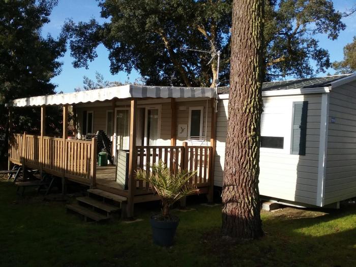 MHT019 3 chambres dont suite parental et 2 salles de bain dans camping 4 étoiles