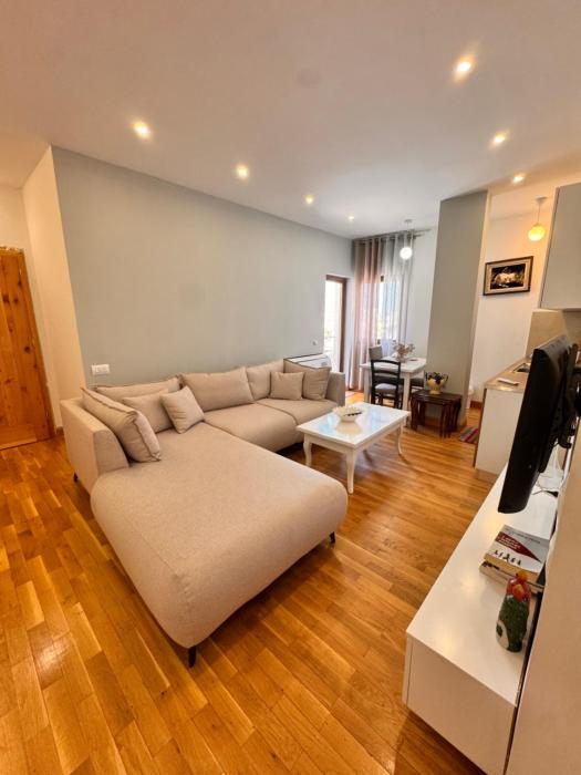 EcoLuxe Penthouse CityView