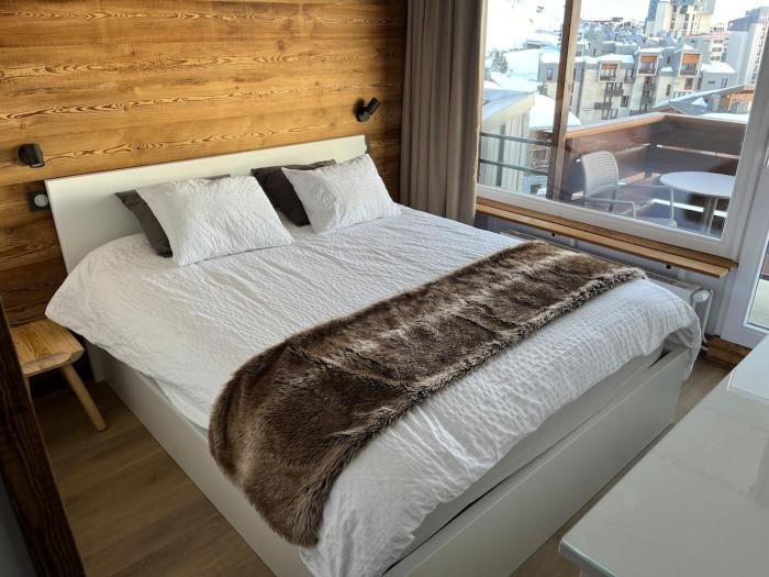 Fully Renovated 55m2 Apartment in Val Claret