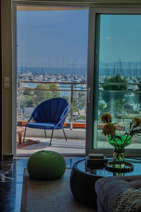 Alimos Marina Home - Luxury Corner SeaView Apartment