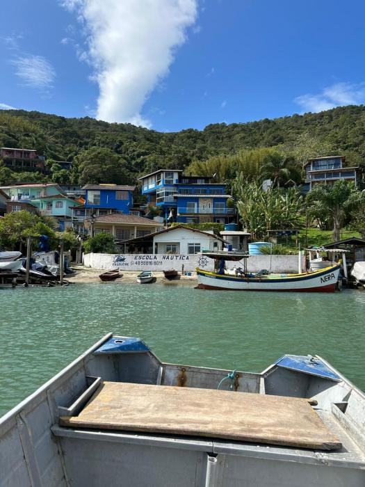 Casa com vista para o canal Barra da Lagoa, Florianópolis