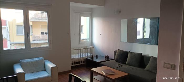 Céntrico y tranquilo apartamento con WIFI