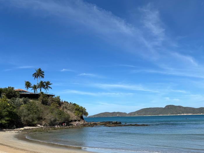 Praia de Geribá a pé - loft no corredor de acesso a praia