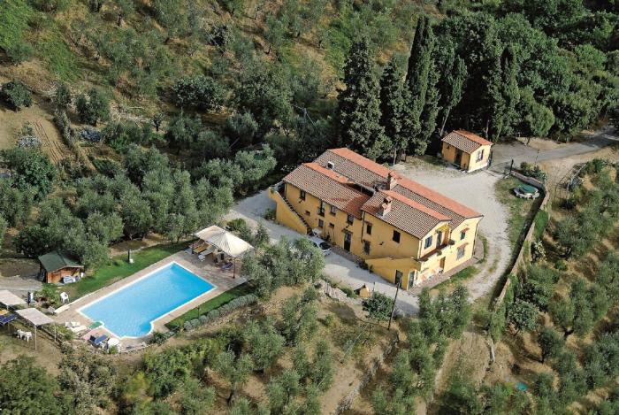 Villa Pilar in Toscana con piscina ultrapanoramica