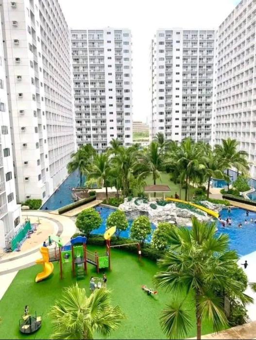 Shore1 Residences, Tower A or C1, 1bedroom with balcony, walking distance to Mall of Asia Pasay City