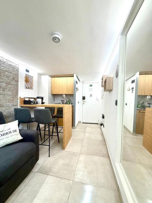 Trastevere Sweet Nook