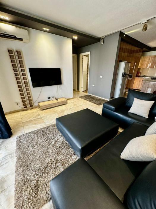 شقه مدينتي b7