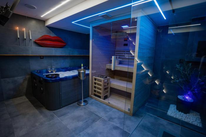 The Golden Wolf - Wellnes & Spa Luxury Apartment - SELF CHECK IN - FREE PARKING