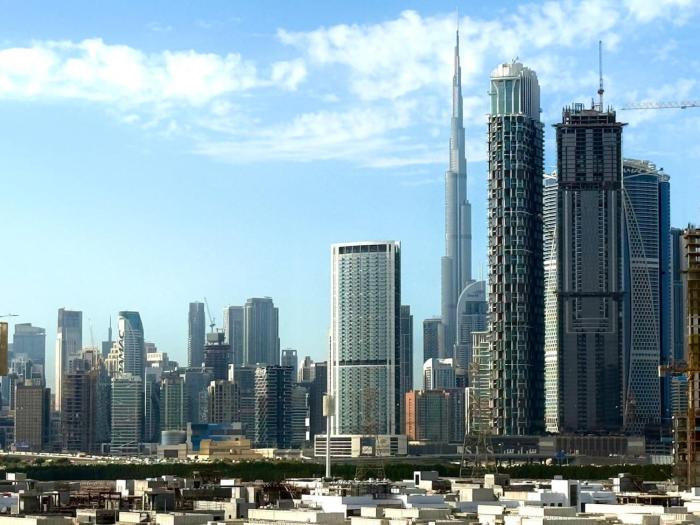Mahenti- Chic 1BR with Burj & Downtown View