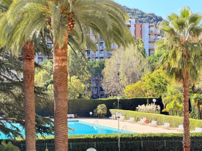 My Resid Appart Cannes Marina vue Piscine