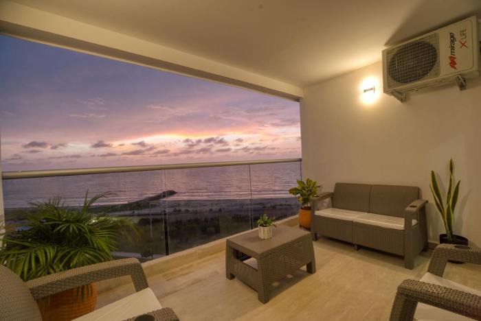 Sea View Modern Loft