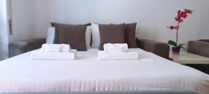 Leilas Two Double Bedroom Apartment Roma Colosseo