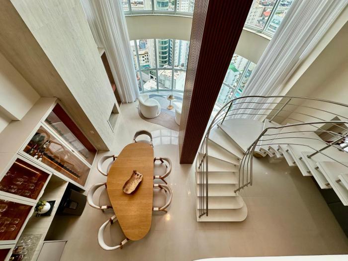 Penthouse Le Majestic