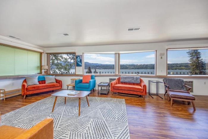 Inventors Cottage 30 Night Minimum home