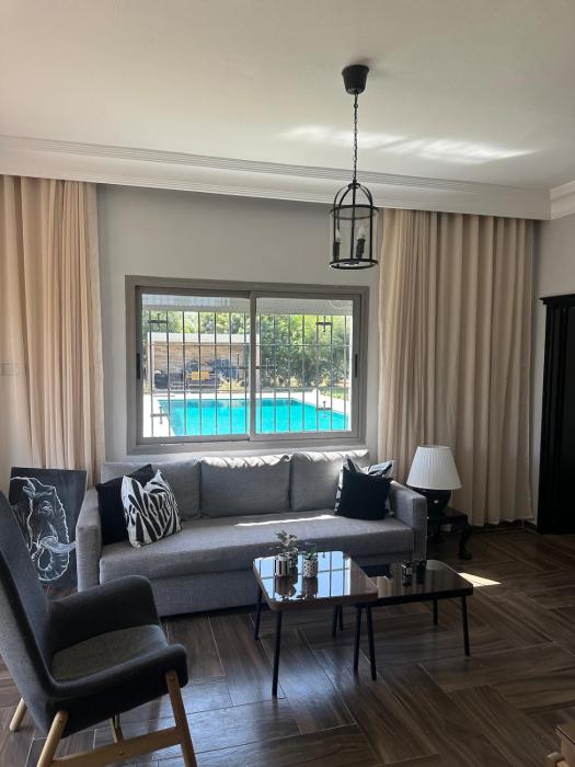 Ferme moderne avec piscine et jardin Sejour paisible au cœur de la nature