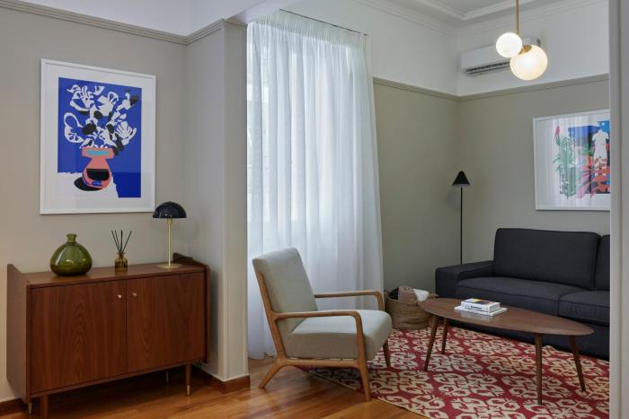 Pagrati Deco 2bd Apt