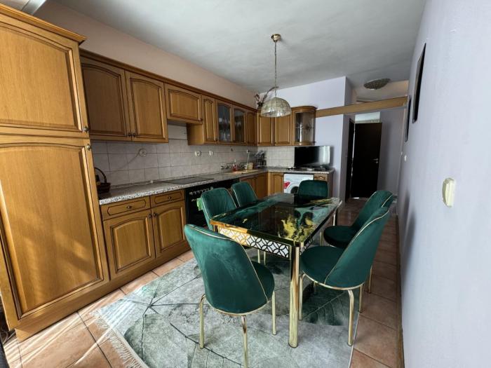 Leti Apartment
