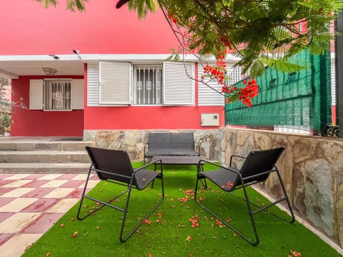 The Red House - 3BR with Private Terrace