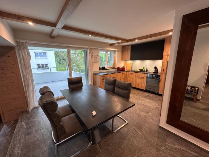 Spacious 2 bedroom apartment