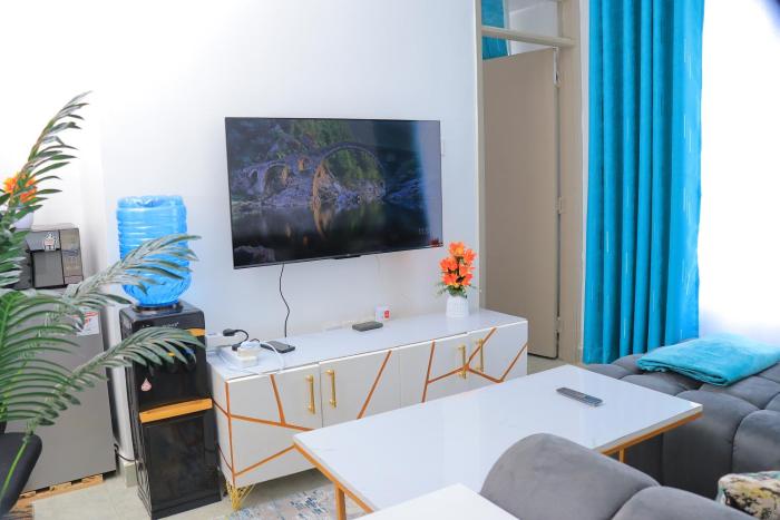 Royal Suburbs by Tsavo