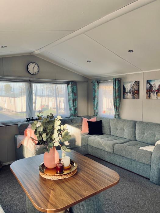 Lovely 3 bedroom holiday home in Seton Sand caravan park Wi-Fi Xbox