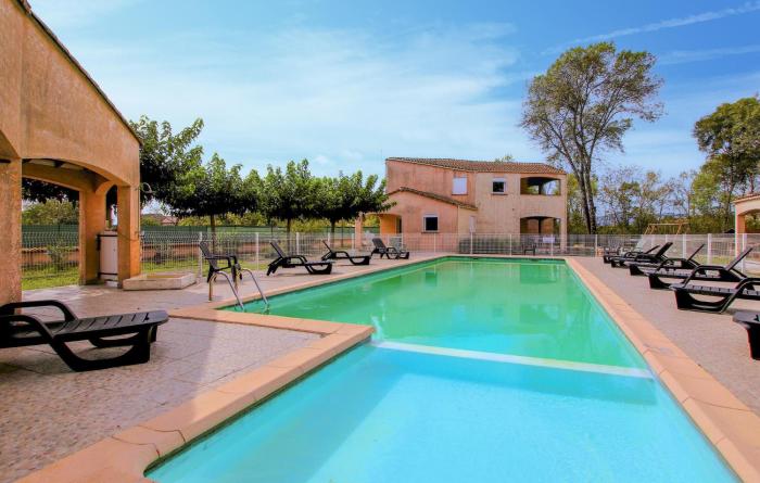 2 Bedroom Cozy Home In Lablachère