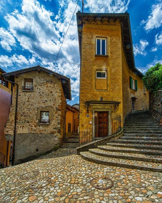 Casa indipendente con vista lago nel cuore di Morcote