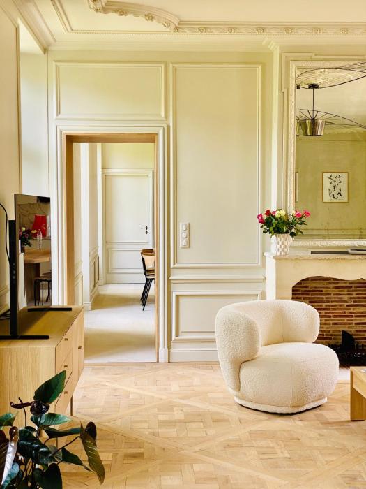 Historic 18th-Century Mansion - 3 BR - Bayeux - Garden & Museums Nearby