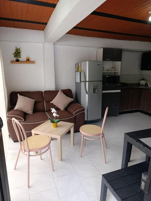 Vista Linda Apartment en la mitad de Medellin