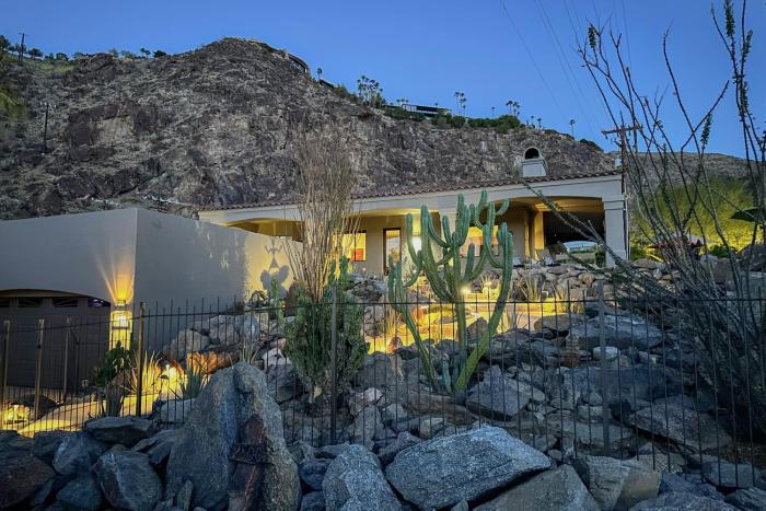 Cholla House - an Araby Cove Hillside Perch with pool and spa