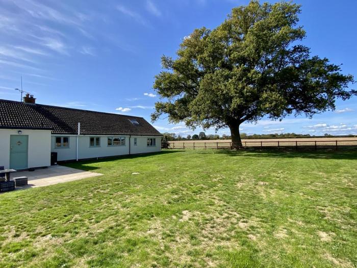 5 Bed in Washbrook oc-m33105