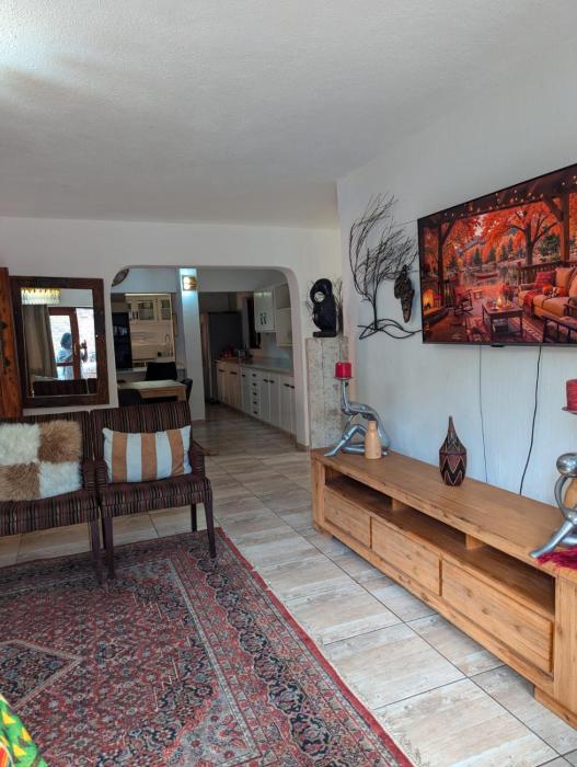 Home in Pretoria near Menlyn Maine