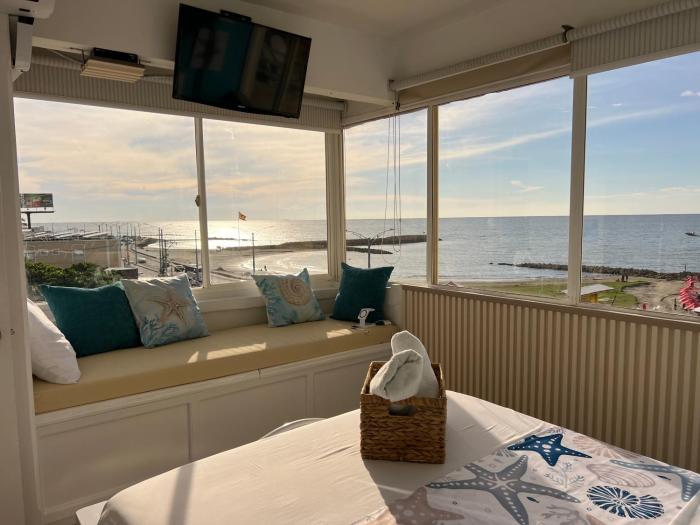 frente al mar con balcony piscina