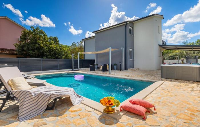 Villa 4M by Villas Guide