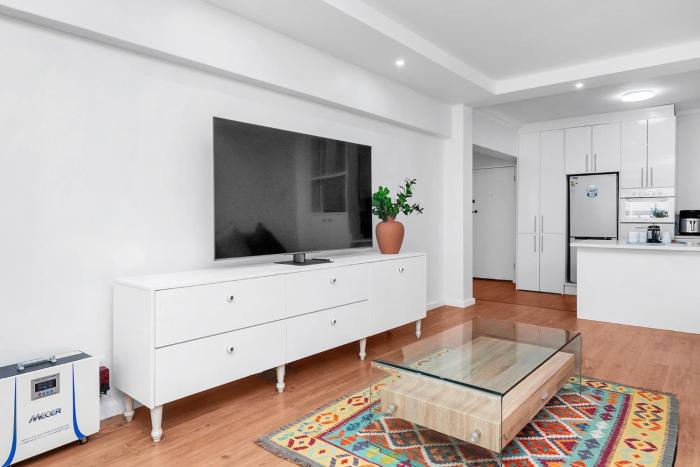 2bed Central Apartment in Cape Town Atlantic Point