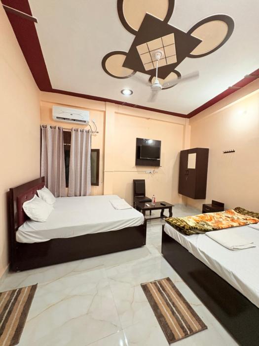 Shree Ramanam Palace