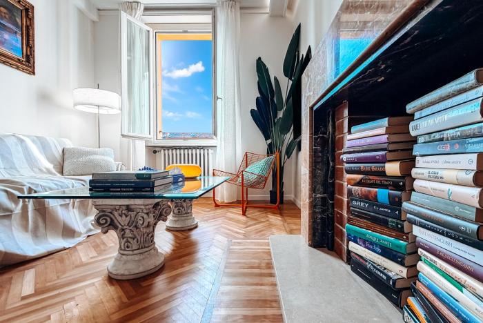 Attico dAutore in Piazza con Vista Ghirlandina