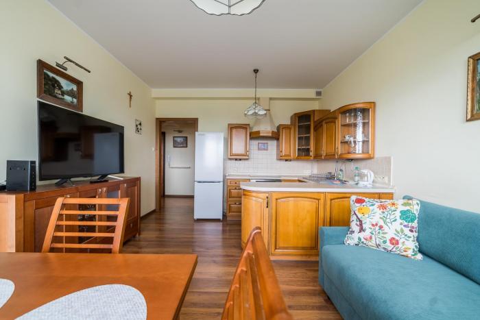 Piątkowska Comfort Apartment by BookingHost