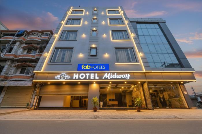 FabHotel Midway