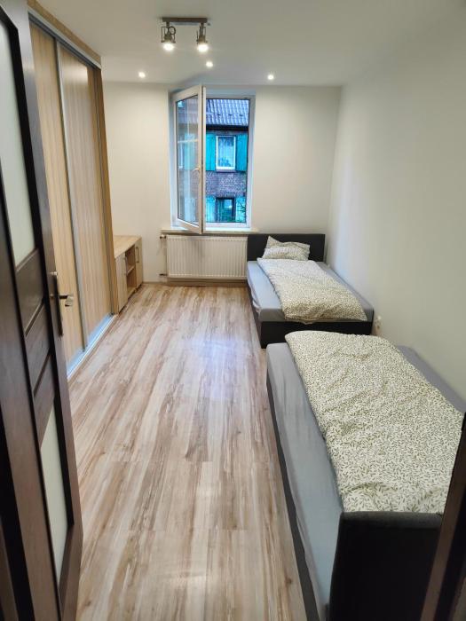 Mieszkanie Pracownicze Siemianowice Śląskie 15 min od Spodka