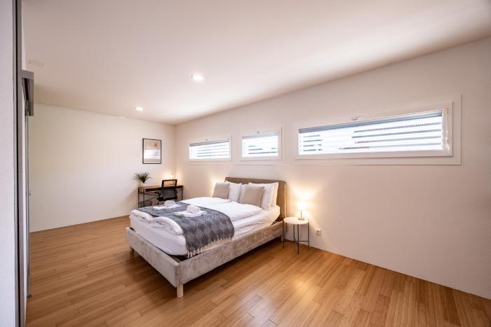 Stockhorn Loft - central, free parking, private