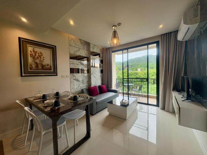 The Lago Nai Harn 2 BR-Walk to beach byHOMES