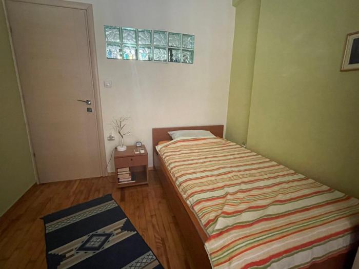 Room in Kalamaria